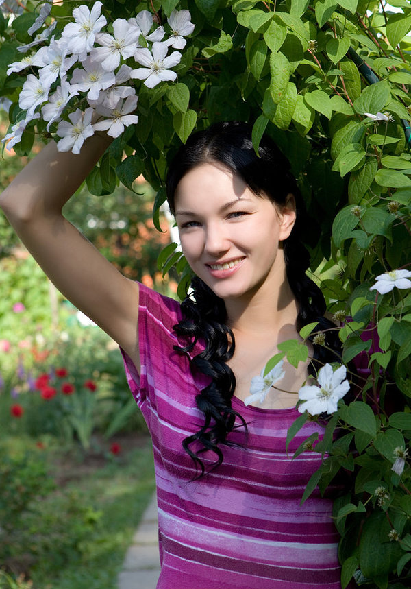 Полина, 22